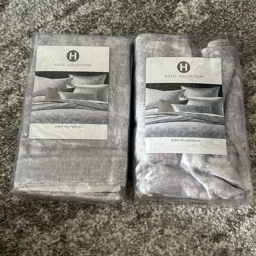 Set of 2 Hotel collection autumn leaf Euro pillow shams new